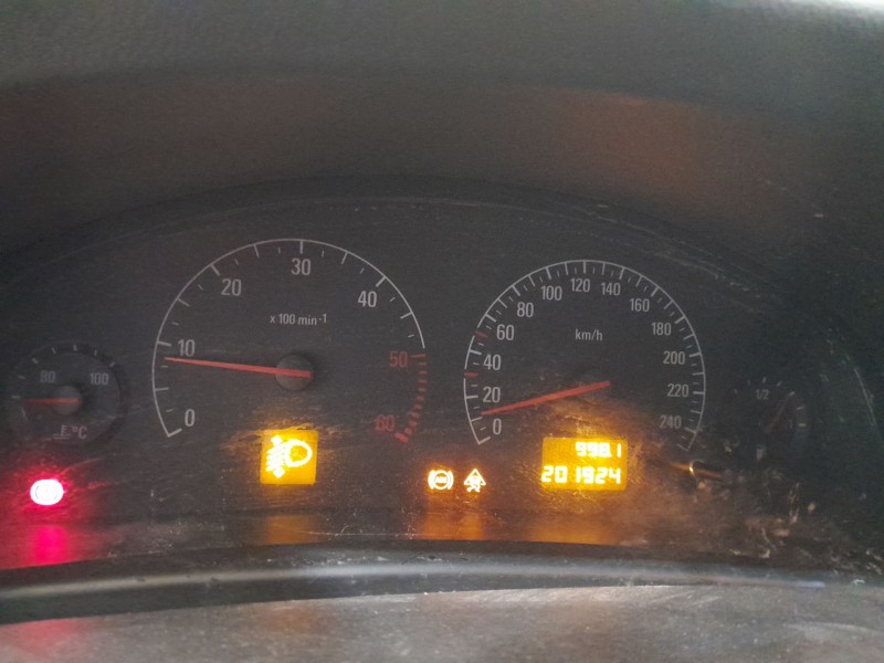 opel vectra c (z02) del año 2003