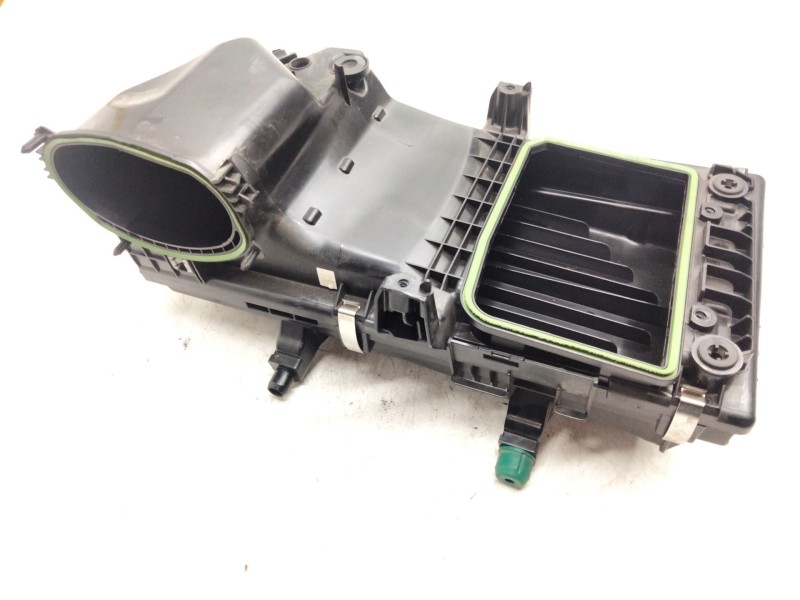 Recambio de caja filtro de aire para mercedes-benz clase c all-terrain (s206) c 220 d 4-matic (206.214) referencia OEM IAM A6540