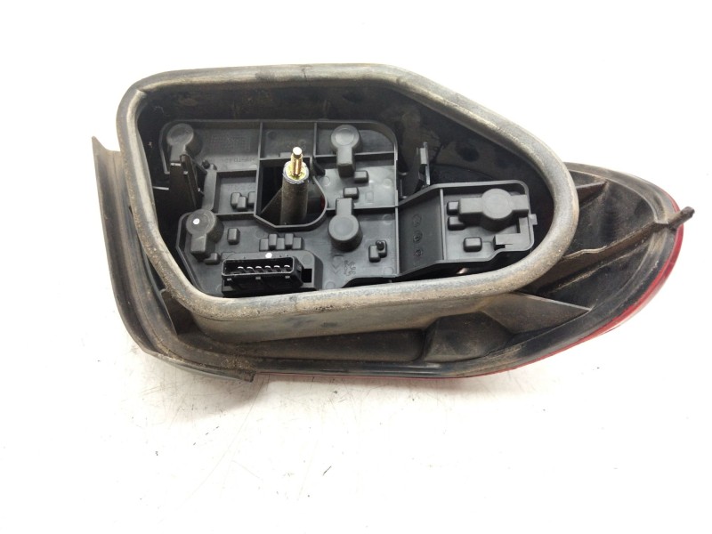 Recambio de piloto trasero derecho para citroën xsara (n1) 2.0 hdi 90 referencia OEM IAM   