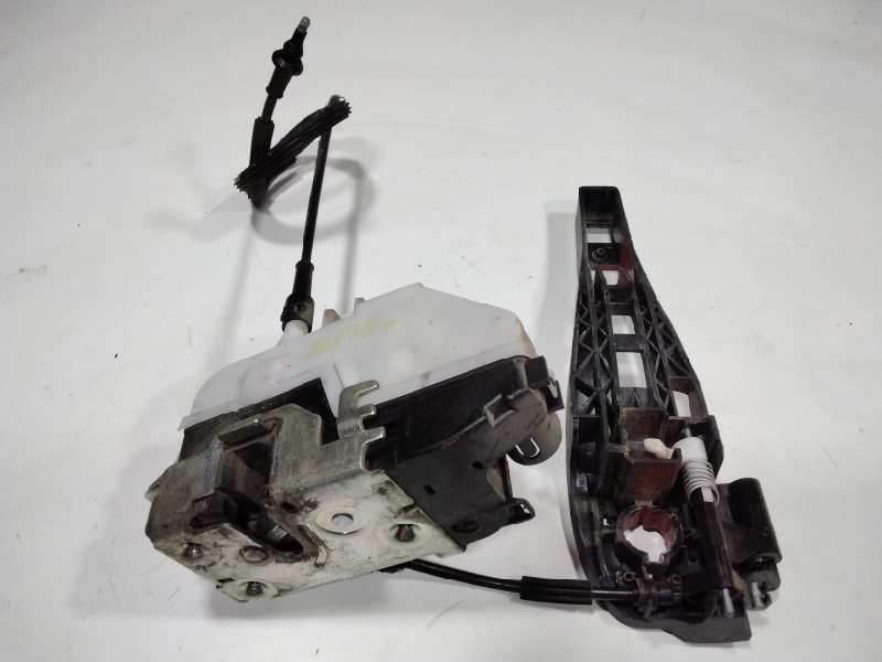 Recambio de cerradura puerta delantera derecha para citroën c2 vtr referencia OEM IAM 52187780  