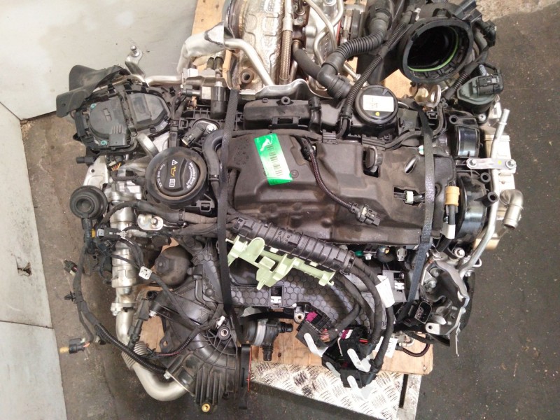 Recambio de motor completo para mercedes-benz clase c all-terrain (s206) c 220 d 4-matic (206.214) referencia OEM IAM 654820  