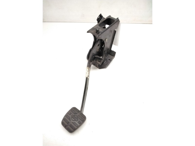 Recambio de pedal freno para nissan almera ii (n16) 1.5 referencia OEM IAM   