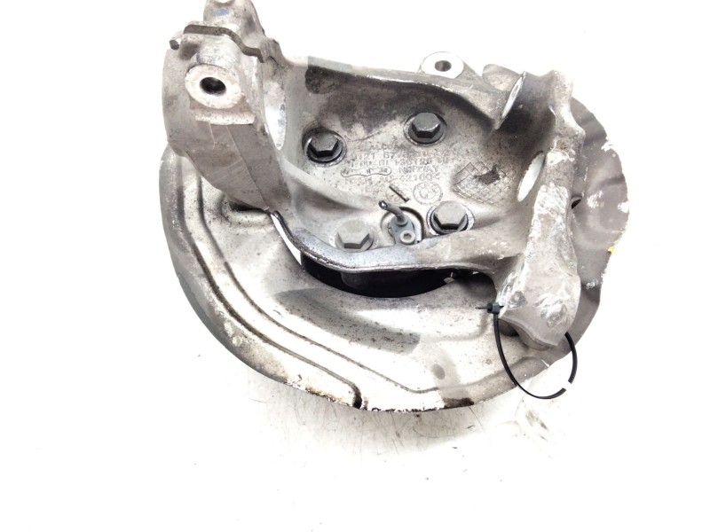 Recambio de mangueta delantera derecha para bmw 3 (e90) 320 d referencia OEM IAM 6773210  