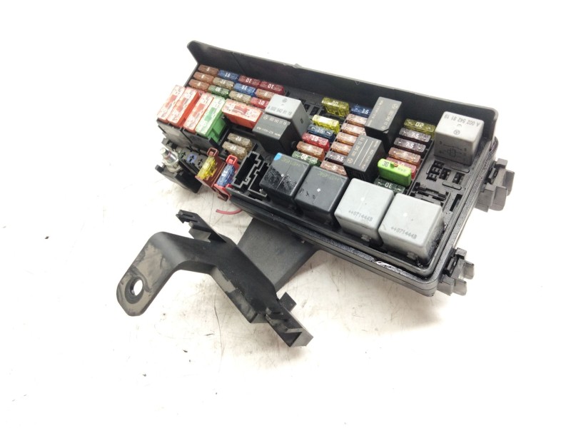 Recambio de caja fusibles para mercedes-benz clase r (w251, v251) r 320 cdi 4-matic (251.022, 251.122) referencia OEM IAM   