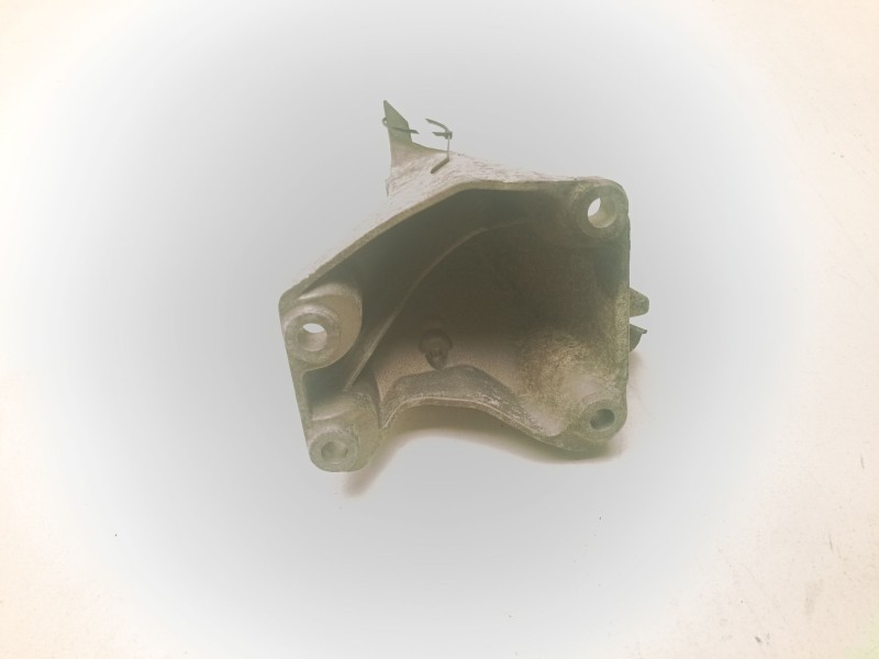 Recambio de soporte motor derecho superior para bmw 3 (e90) 320 d referencia OEM IAM 22116781916  