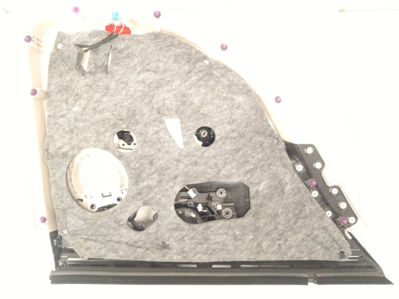 Recambio de guarnecido puerta trasera derecha para mercedes-benz clase c all-terrain (s206) c 220 d 4-matic (206.214) referencia