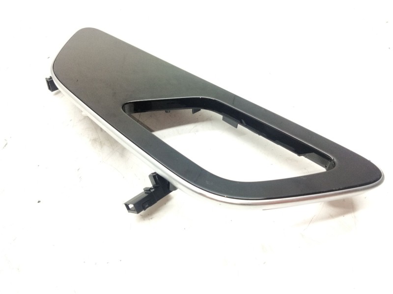 Recambio de guarnecido puerta trasera derecha para mercedes-benz clase c all-terrain (s206) c 220 d 4-matic (206.214) referencia