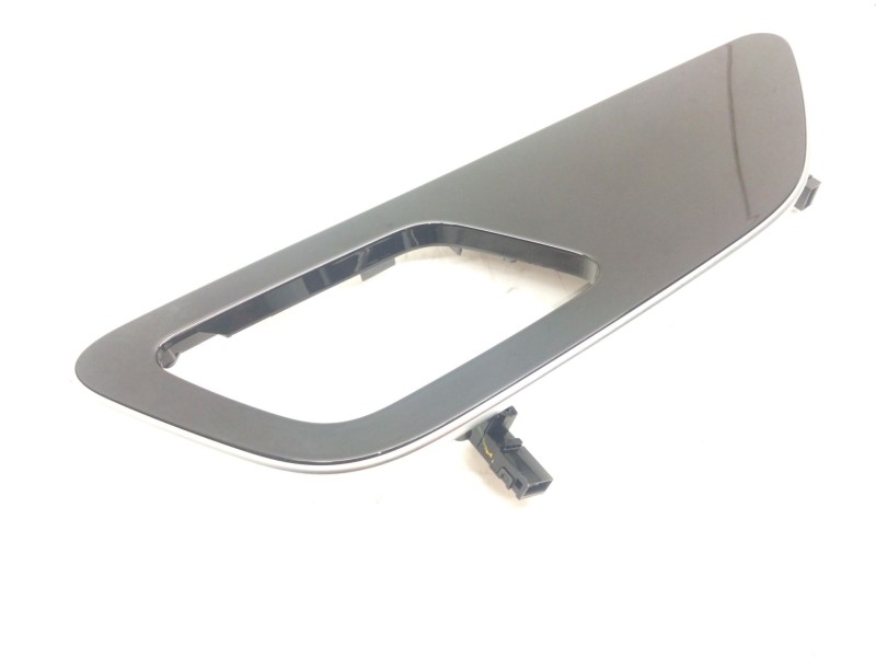 Recambio de guarnecido puerta trasera izquierda para mercedes-benz clase c all-terrain (s206) c 220 d 4-matic (206.214) referenc