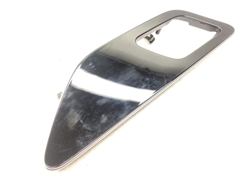 Recambio de guarnecido puerta trasera izquierda para mercedes-benz clase c all-terrain (s206) c 220 d 4-matic (206.214) referenc