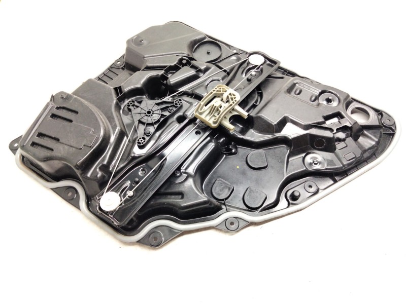 Recambio de elevalunas trasero izquierdo para mercedes-benz clase c all-terrain (s206) c 220 d 4-matic (206.214) referencia OEM 