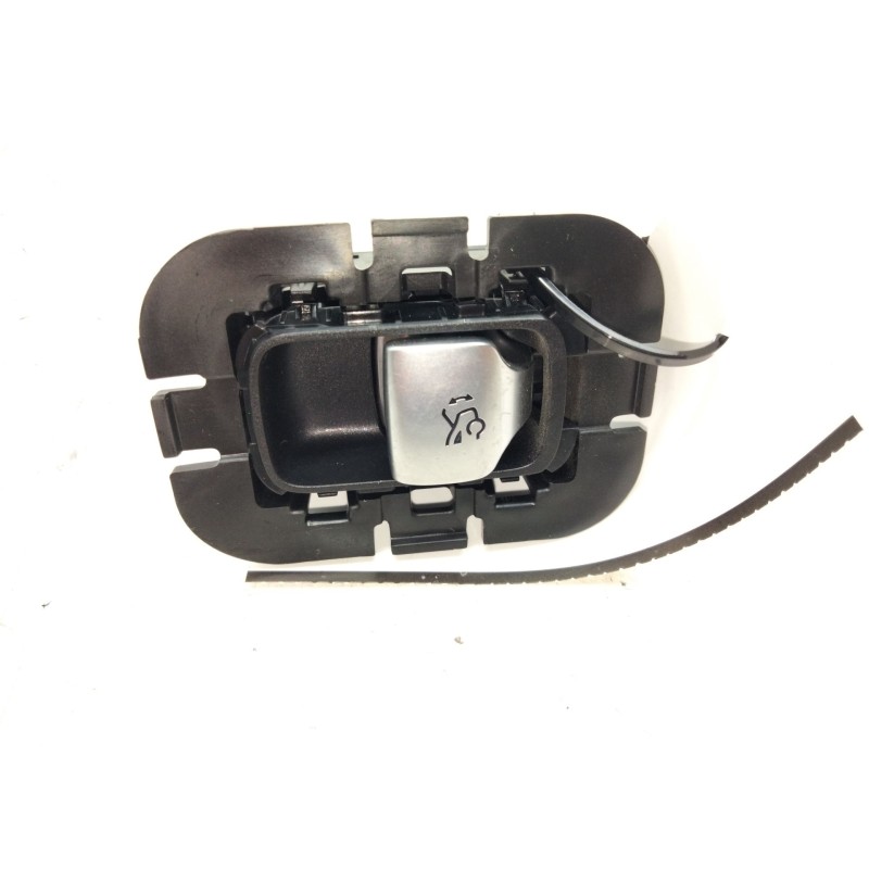 Recambio de pulsador maletero para mercedes-benz clase c all-terrain (s206) c 220 d 4-matic (206.214) referencia OEM IAM A206905