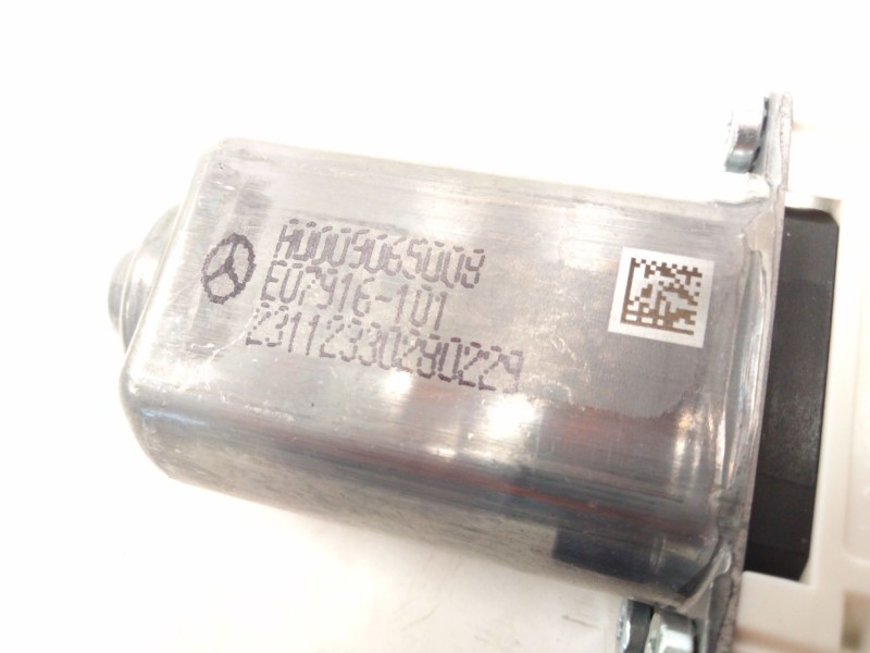 Recambio de motor elevalunas delantero izquierdo para mercedes-benz clase c all-terrain (s206) c 220 d 4-matic (206.214) referen