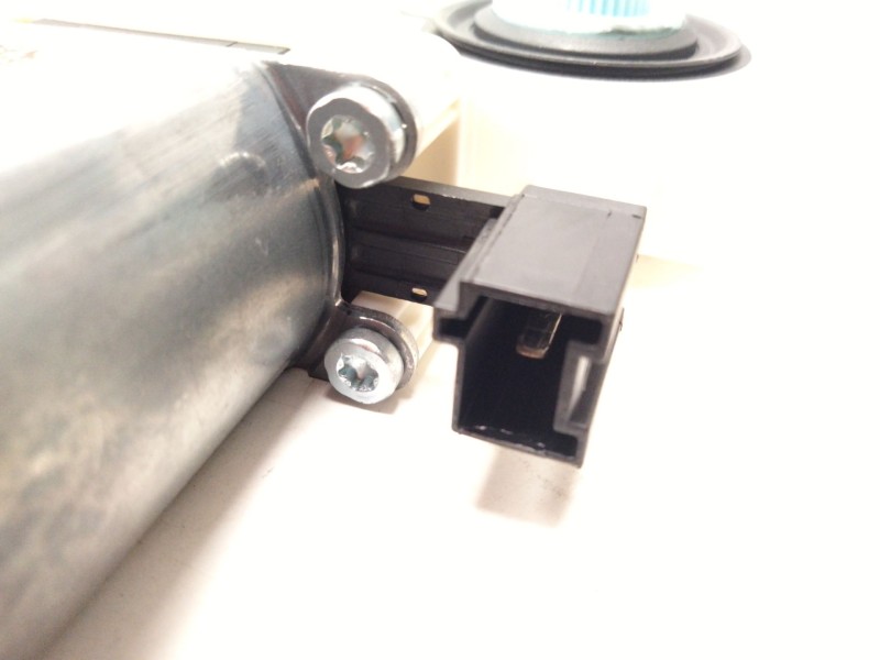 Recambio de motor elevalunas delantero izquierdo para mercedes-benz clase c all-terrain (s206) c 220 d 4-matic (206.214) referen