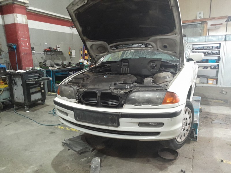 bmw 3 (e46) del año 2001