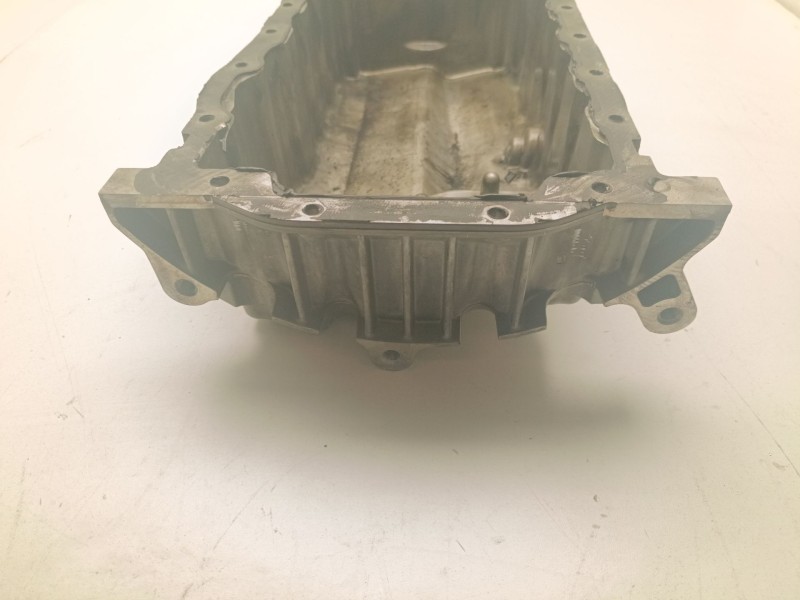 Recambio de carter para audi a3 (8p1) 1.9 tdi referencia OEM IAM 038103603AG  