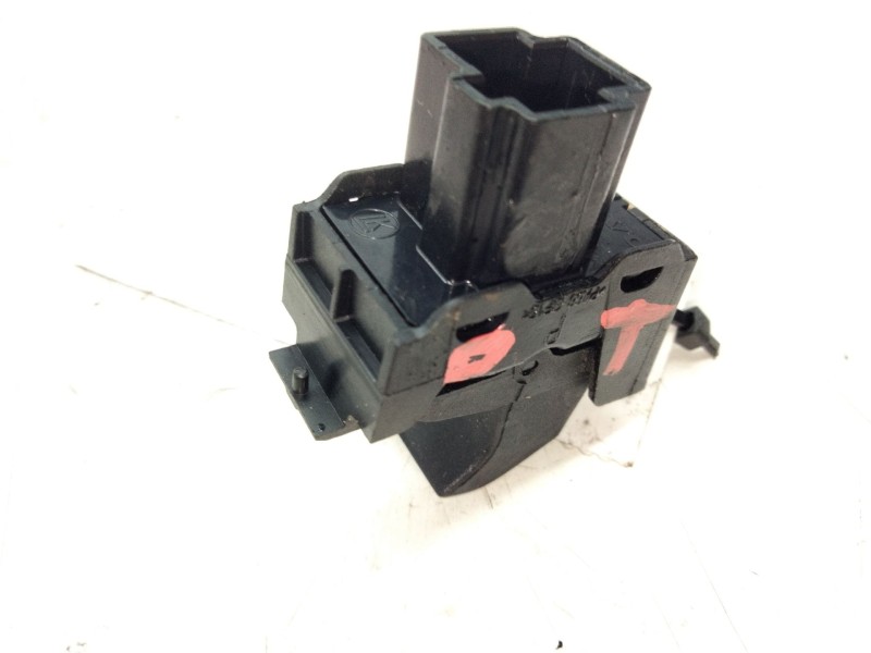 Recambio de mando elevalunas trasero derecho para volvo s80 ii (124) 2.4 d referencia OEM IAM 30773273  