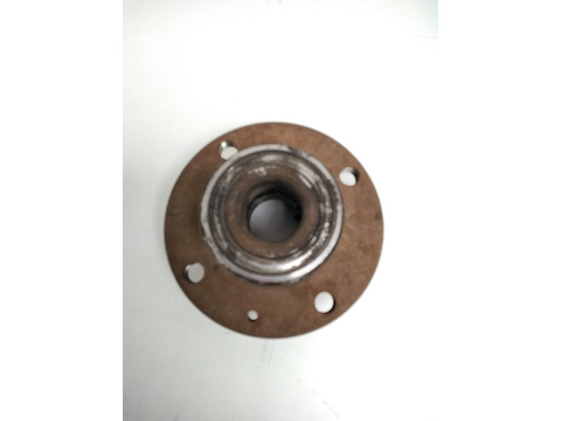 Recambio de buje para seat ibiza ii (6k1) 1.9 sdi referencia OEM IAM 6X0501611  