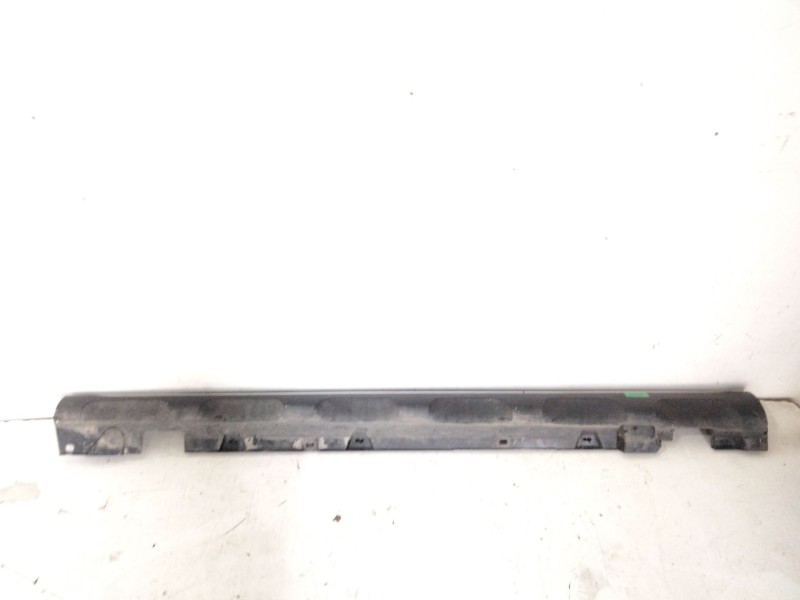 Recambio de talonera izquierda para mercedes-benz clase c all-terrain (s206) c 220 d 4-matic (206.214) referencia OEM IAM A20669