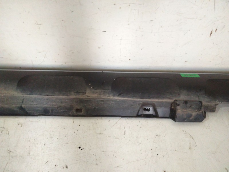 Recambio de talonera izquierda para mercedes-benz clase c all-terrain (s206) c 220 d 4-matic (206.214) referencia OEM IAM A20669