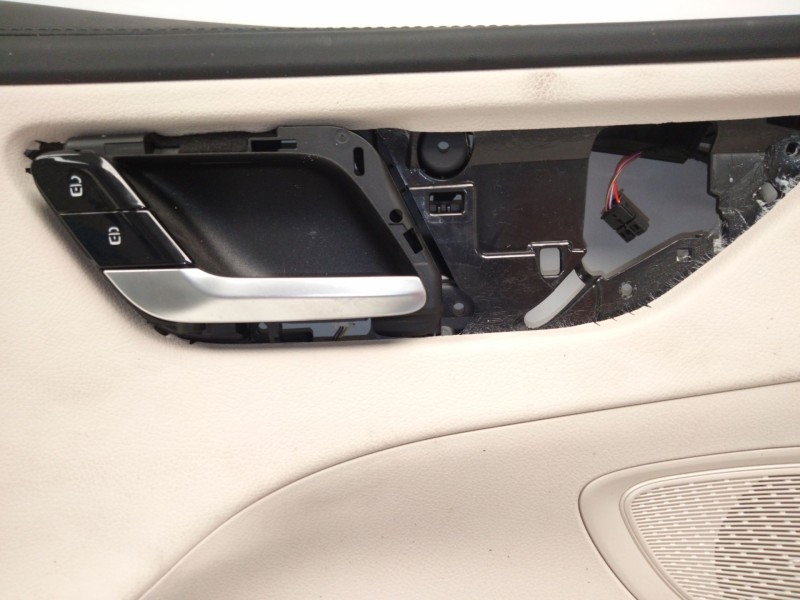 Recambio de guarnecido puerta delantera izquierda para mercedes-benz clase c all-terrain (s206) c 220 d 4-matic (206.214) refere