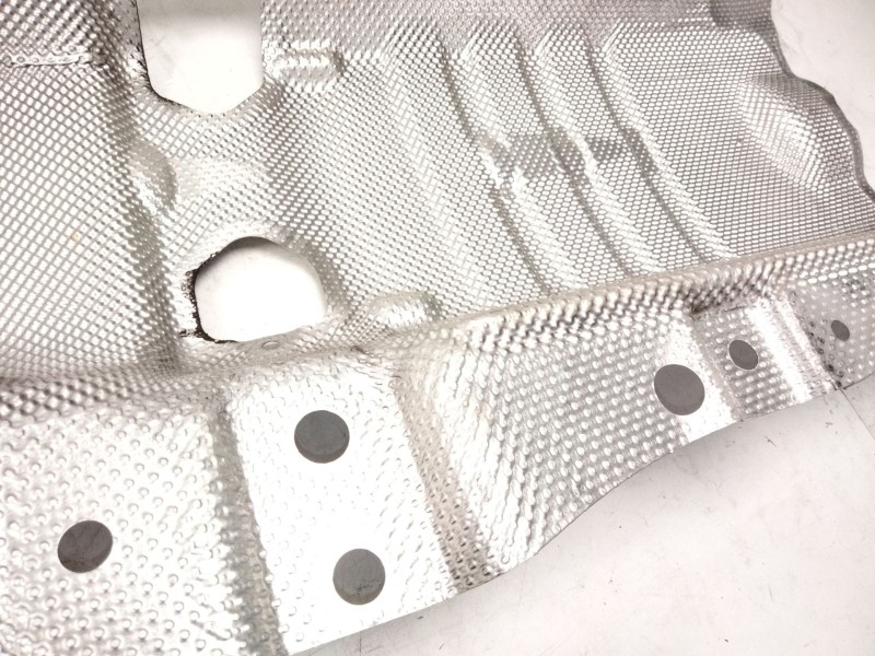 Recambio de panel protector para mercedes-benz clase c all-terrain (s206) c 220 d 4-matic (206.214) referencia OEM IAM A20668082