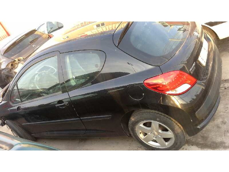 peugeot 207 del año 2007