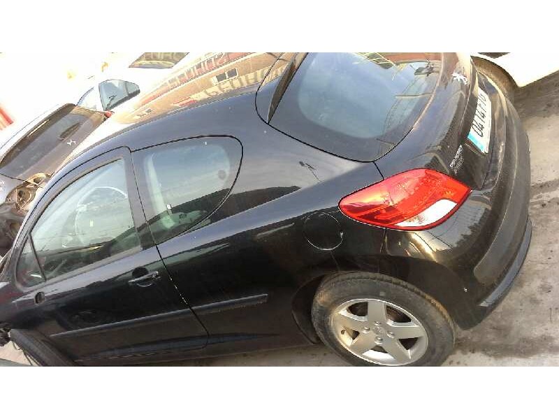 peugeot 207 del año 2007