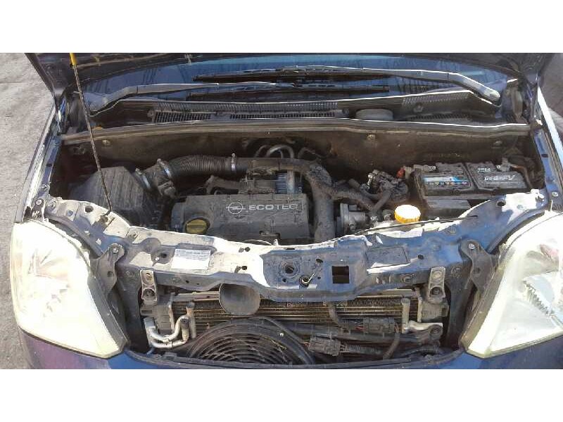 opel meriva del año 2004