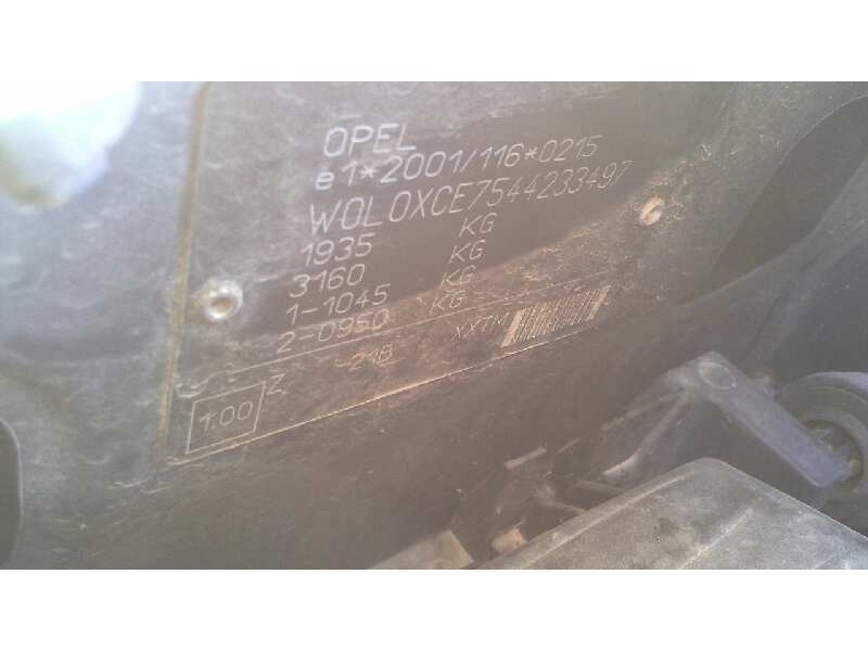 opel meriva del año 2004