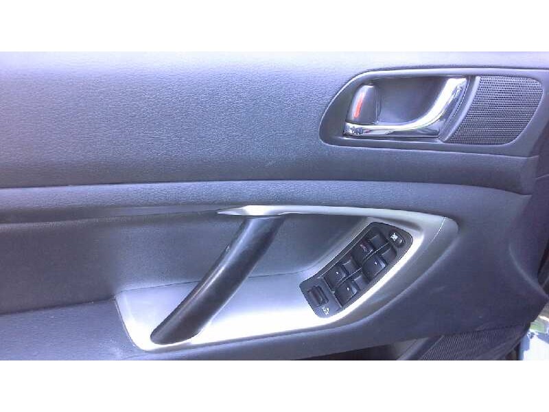 subaru legacy berl. b13 (bl) del año 2009