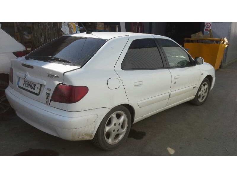 citroën xsara berlina del año 2002