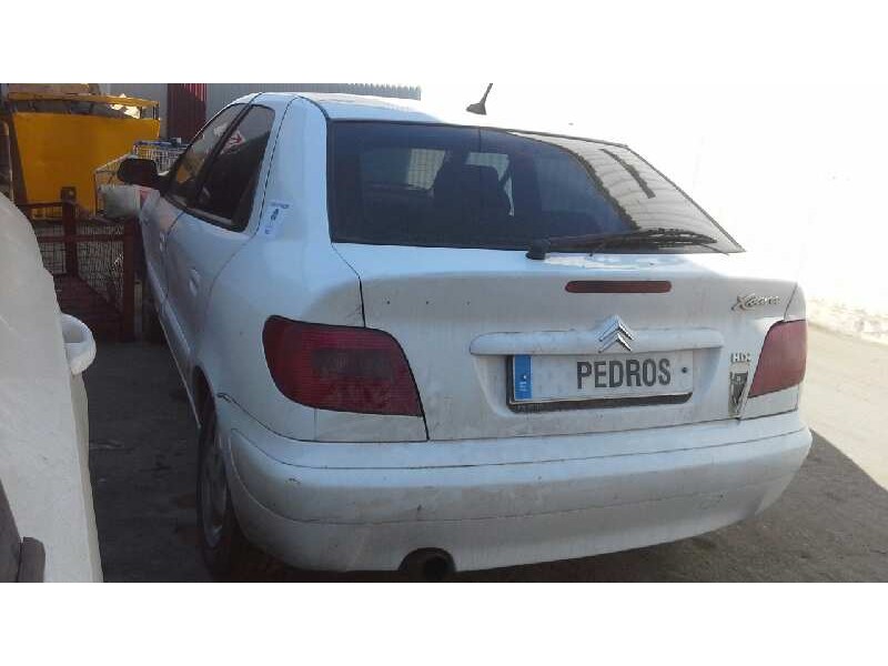 citroën xsara berlina del año 2002