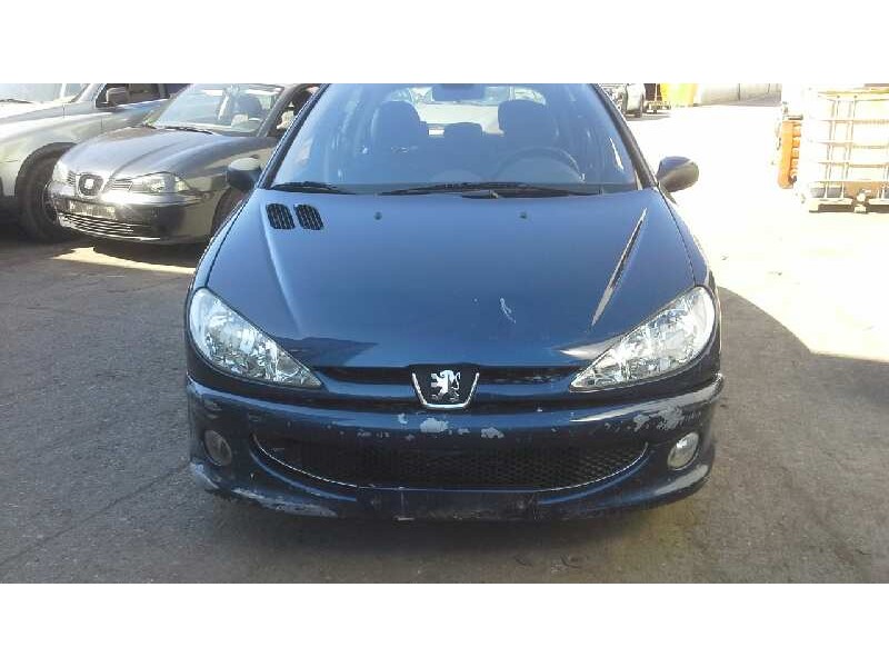 peugeot 206 berlina del año 2004