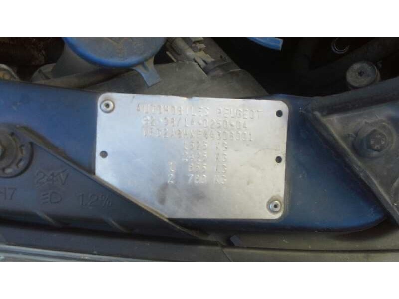 peugeot 206 berlina del año 2004