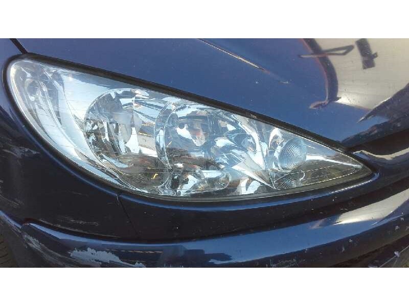 peugeot 206 berlina del año 2004