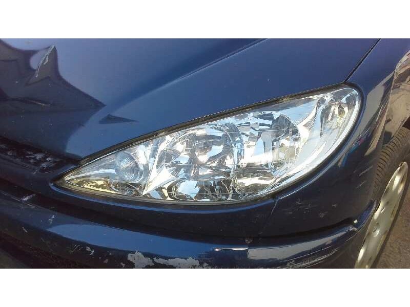 peugeot 206 berlina del año 2004