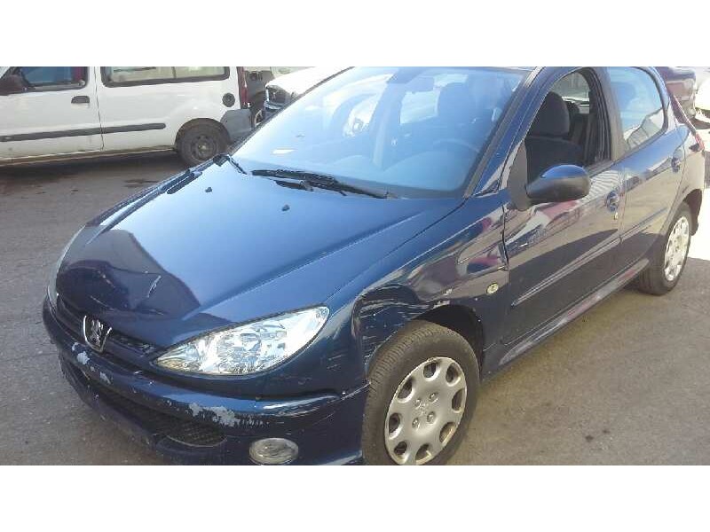 peugeot 206 berlina del año 2004
