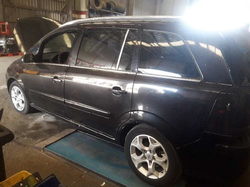 opel zafira b del año 2006