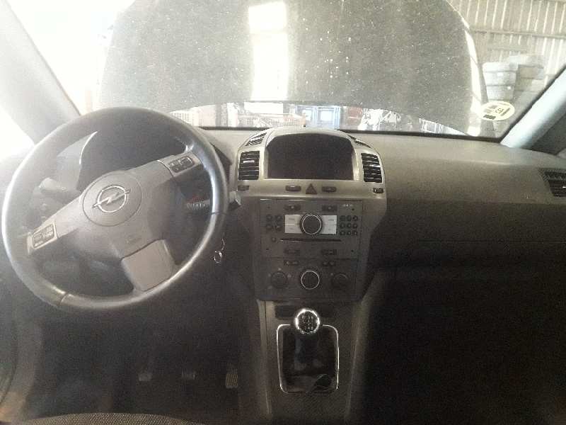 opel zafira b del año 2006