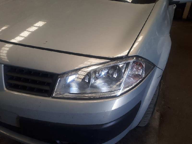 renault megane ii classic berlina del año 2004