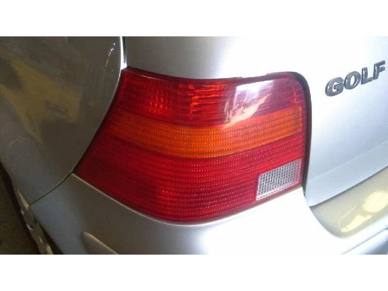 volkswagen golf iv berlina (1j1) del año 2001