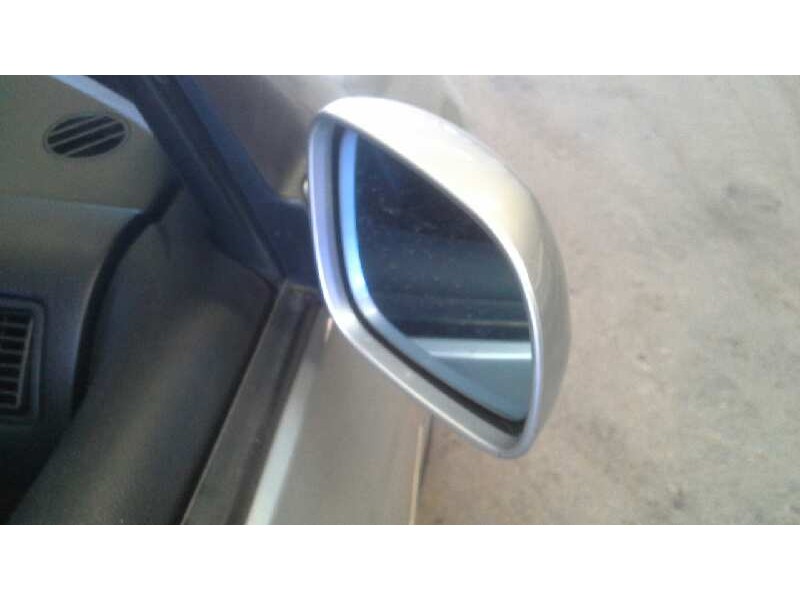 volkswagen golf iv berlina (1j1) del año 2001