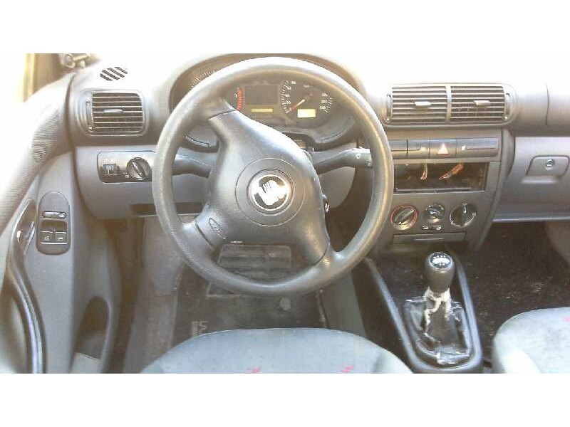 seat toledo (1m2) del año 1999