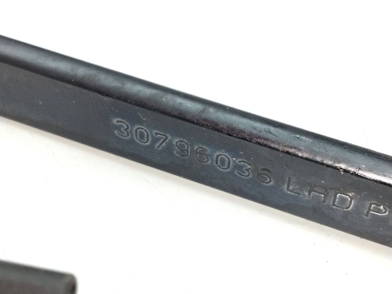 Recambio de brazo limpia delantero izquierdo para volvo s80 ii (124) 2.4 d referencia OEM IAM 30796036  