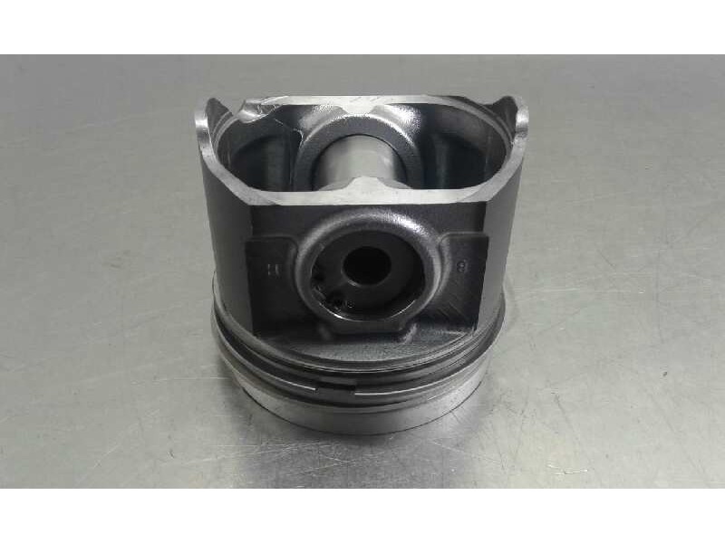 Recambio de piston para nissan x-trail (t30) 2.2 16v turbodiesel cat referencia OEM IAM 8H 10103AU600 