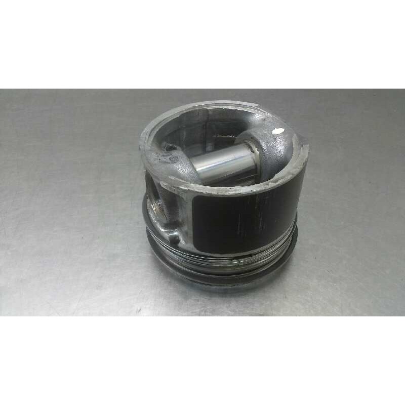 Recambio de piston para nissan terrano (wd21) 2.7 turbodiesel referencia OEM IAM TD27  10103 7F407