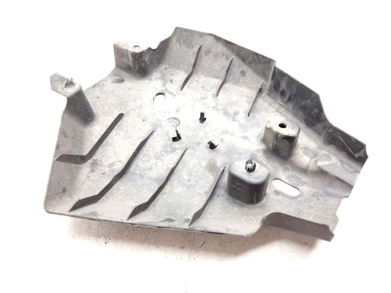 Recambio de panel protector para mercedes-benz clase c all-terrain (s206) c 220 d 4-matic (206.214) referencia OEM IAM   