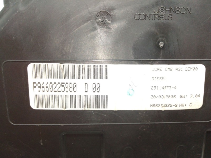 Recambio de cuadro instrumentos para citroën c3 i (fc_, fn_) 1.4 hdi referencia OEM IAM P9660225880  