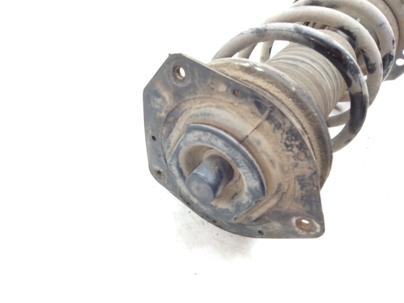 Recambio de amortiguador delantero derecho para mercedes-benz citan (w415) furgon referencia OEM IAM A4153200013  