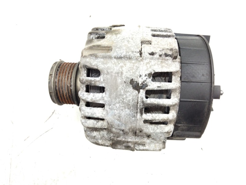 Recambio de alternador para mercedes-benz citan (w415) furgon referencia OEM IAM 231000026R  